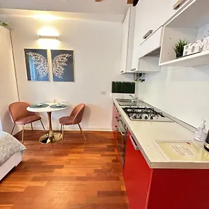 Cozy Center Apartament